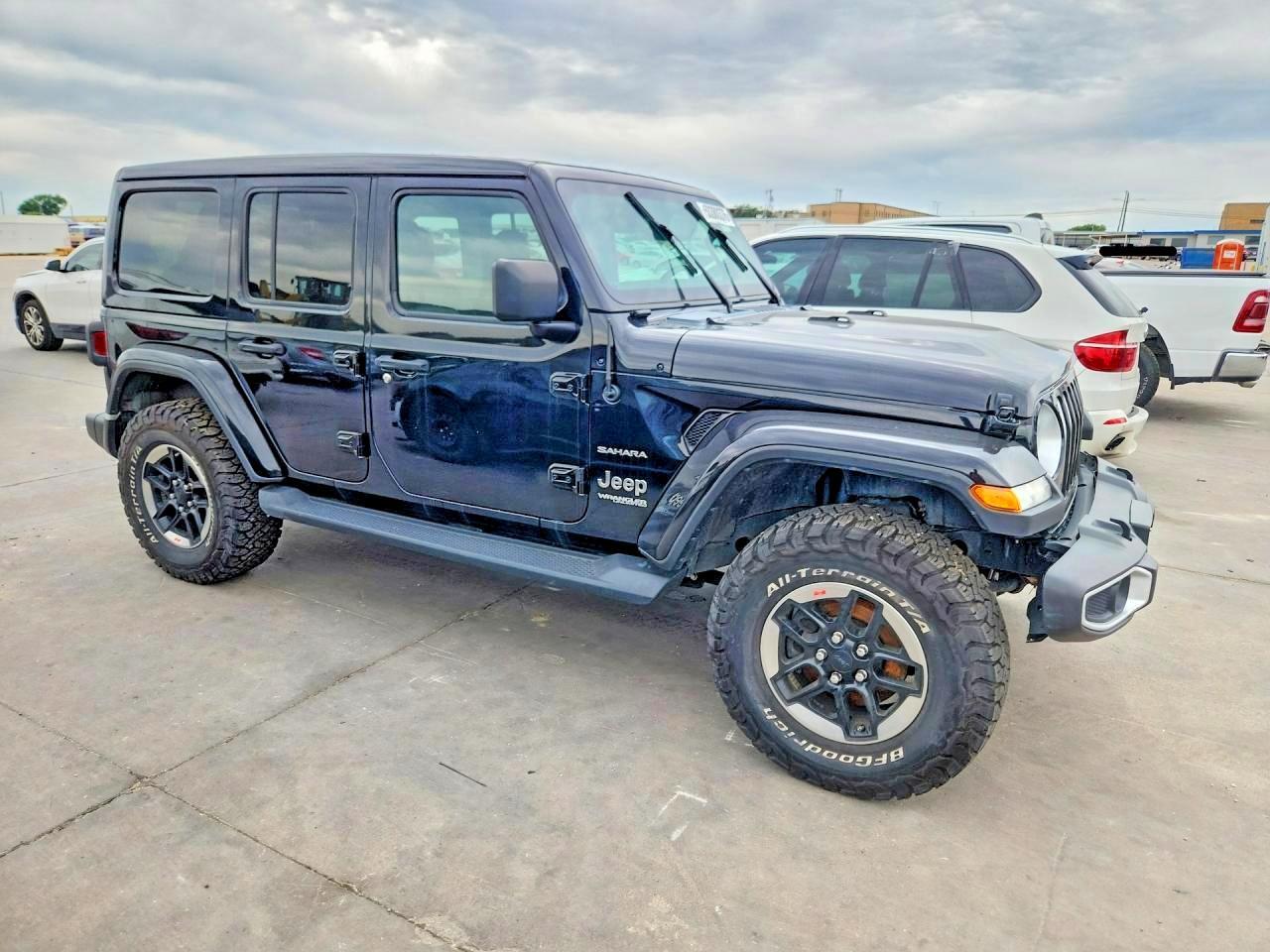 2021 Jeep Wrangler Unlimited Sahara - Image 4