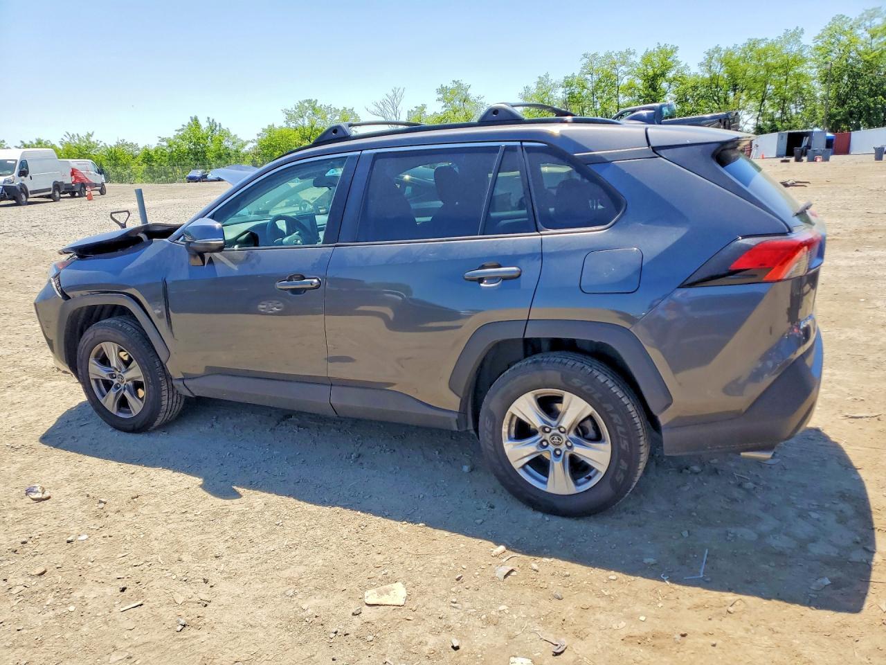 2021 Toyota Rav4 Xle - Image 2