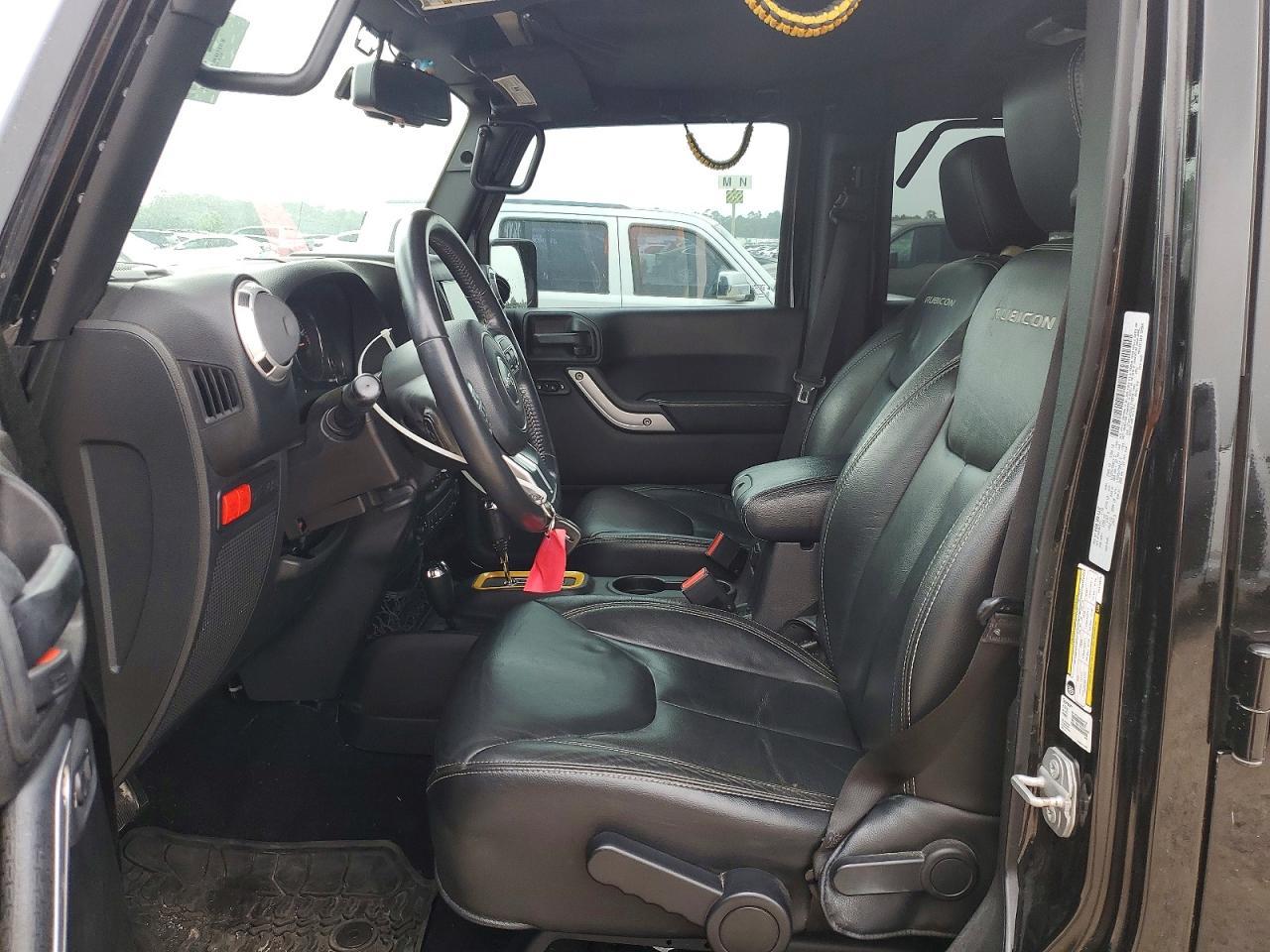 2016 Jeep Wrangler Unlimited Rubicon - Image 7