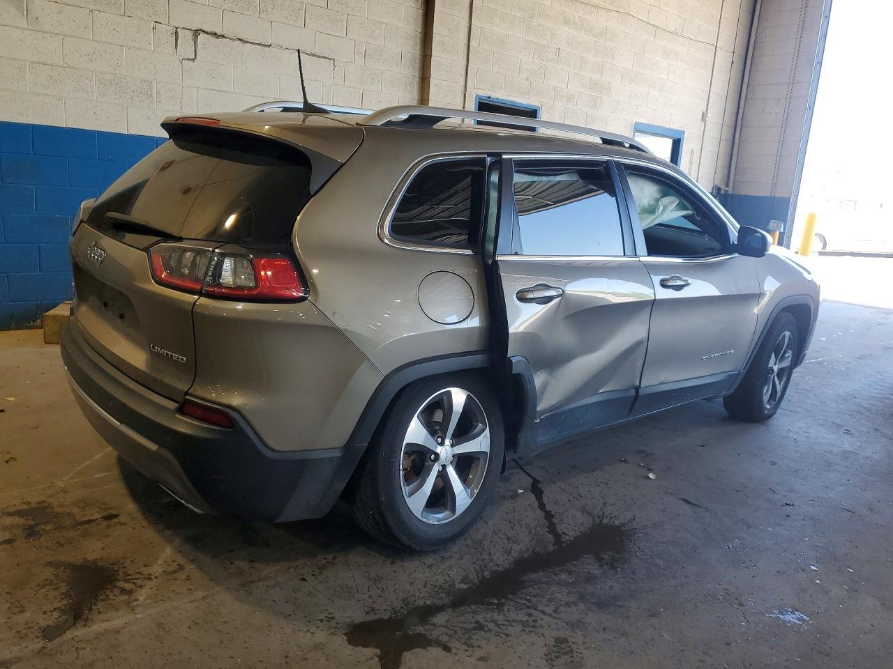 2019 Jeep Cherokee Limited - Фото 3