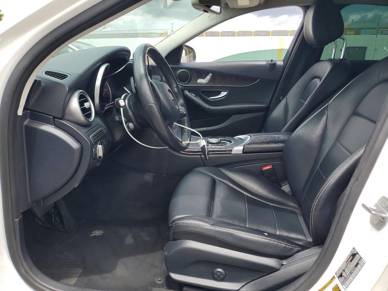 2017 Mercedes-Benz C 300 - Image 7