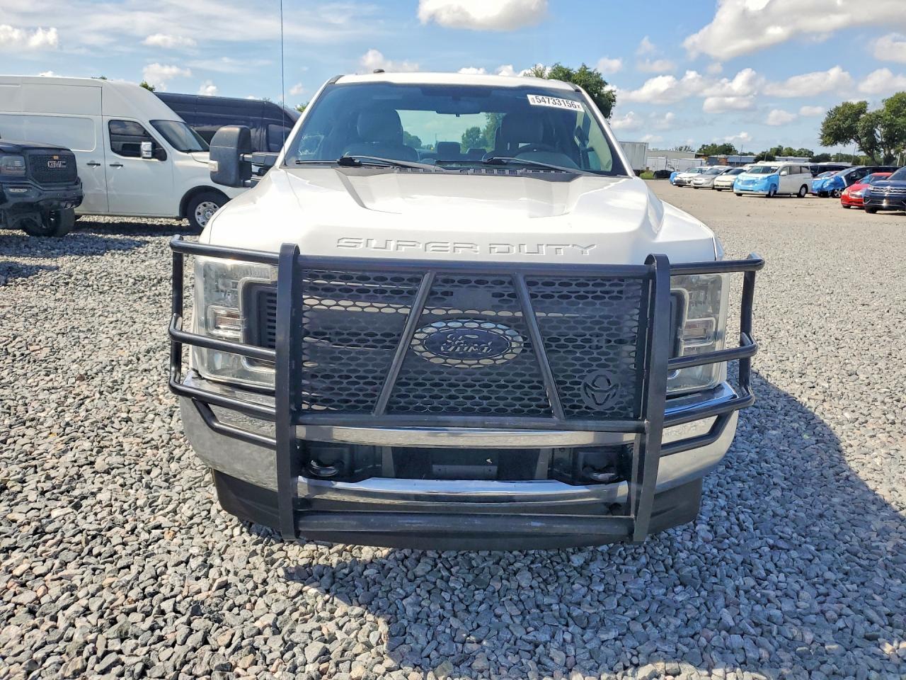 2018 Ford F250 Super Duty - Image 5