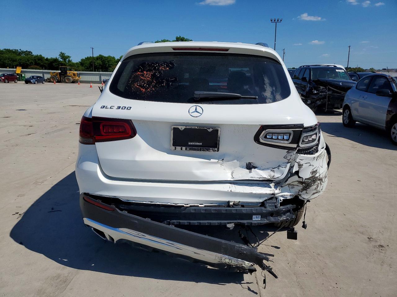 2021 Mercedes-Benz Glc 300 - Image 6