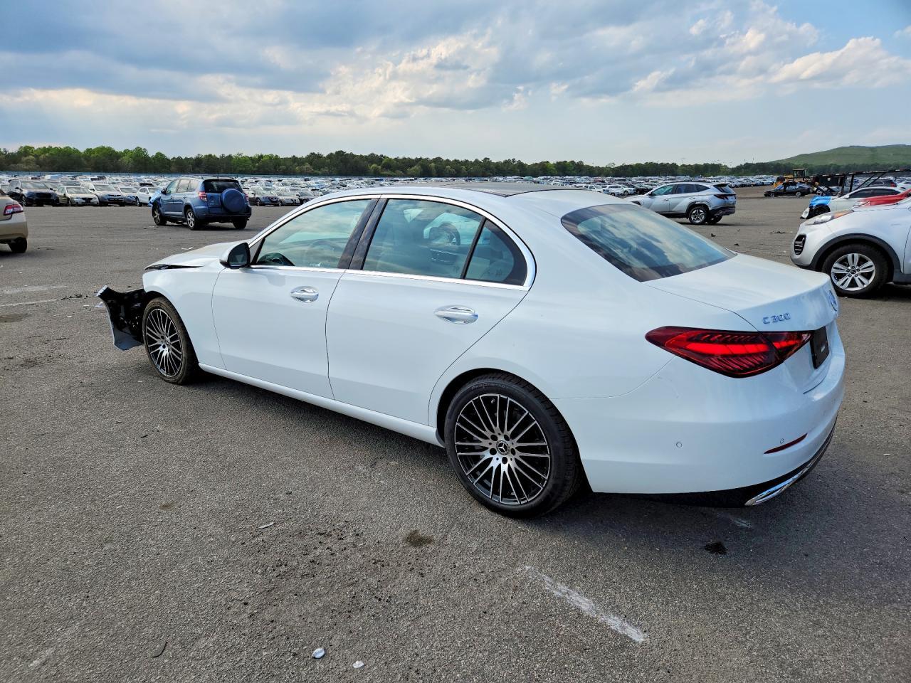 2026 Mercedes-Benz C 300 4Matic - Фото 2