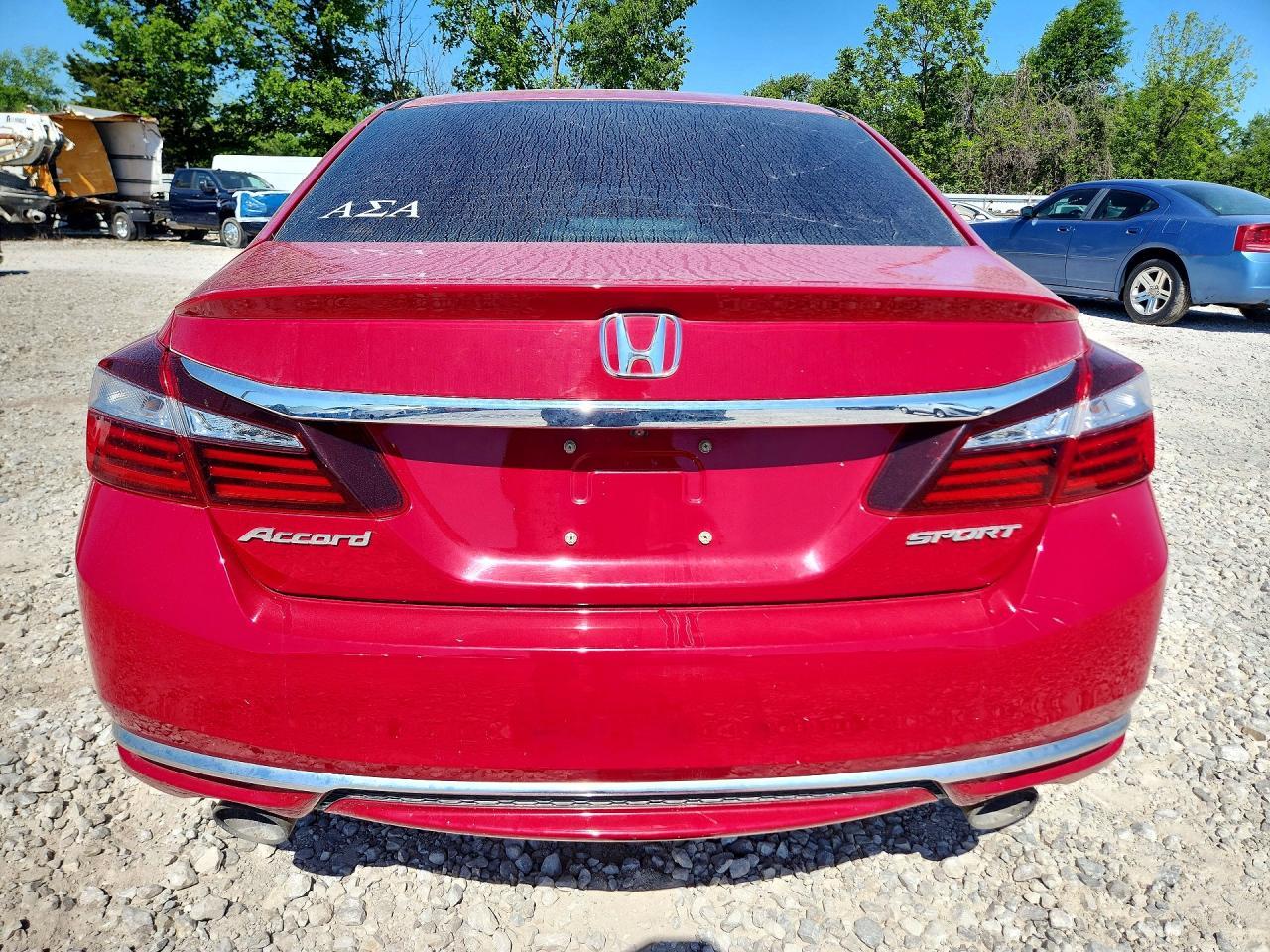 2017 Honda Accord Sport - Image 6