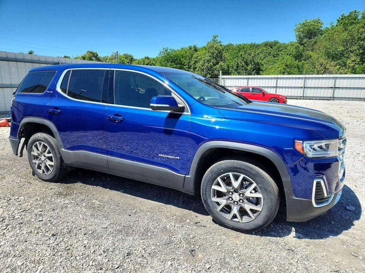 2023 GMC Acadia Sle - Image 4