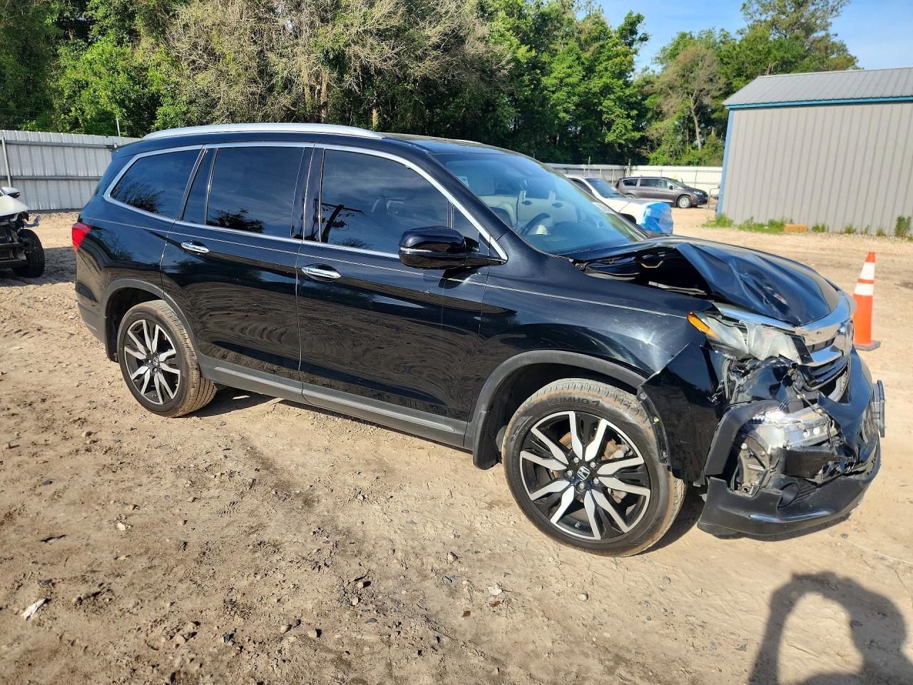 2019 Honda Pilot Touring - Image 4