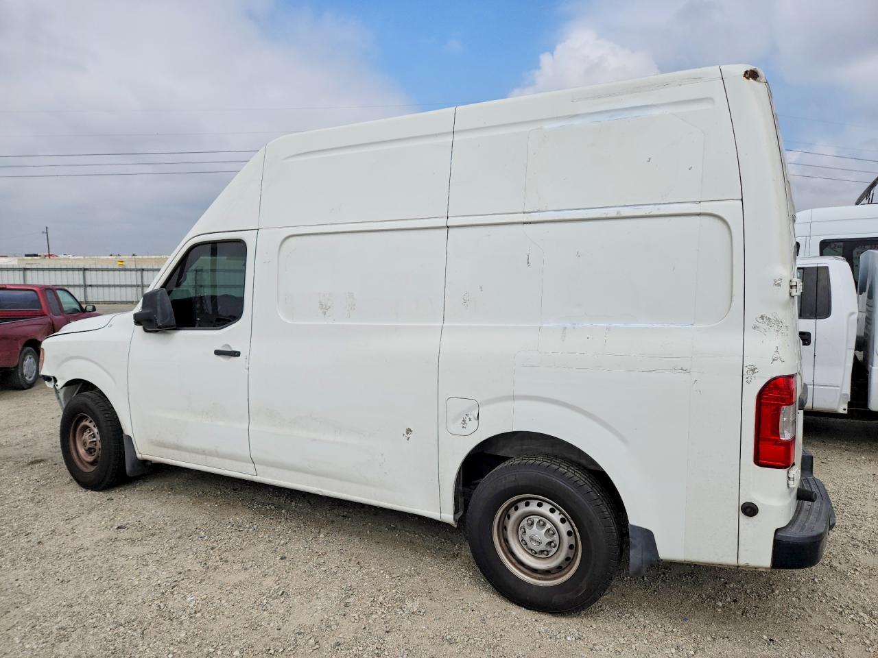 2018 Nissan Nv 2500 Delivery Van - Фото 2