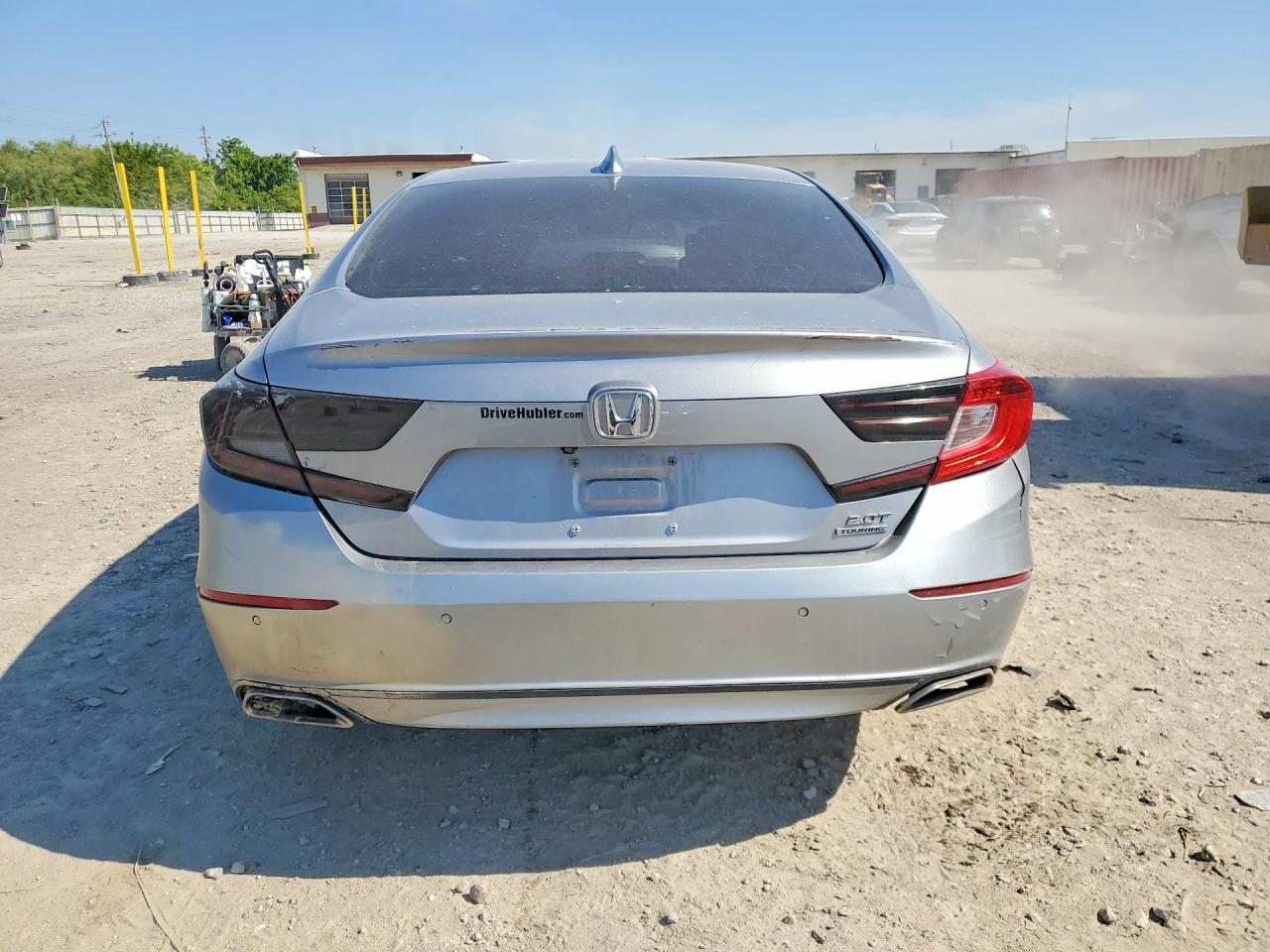 2020 Honda Accord Touring - Image 6