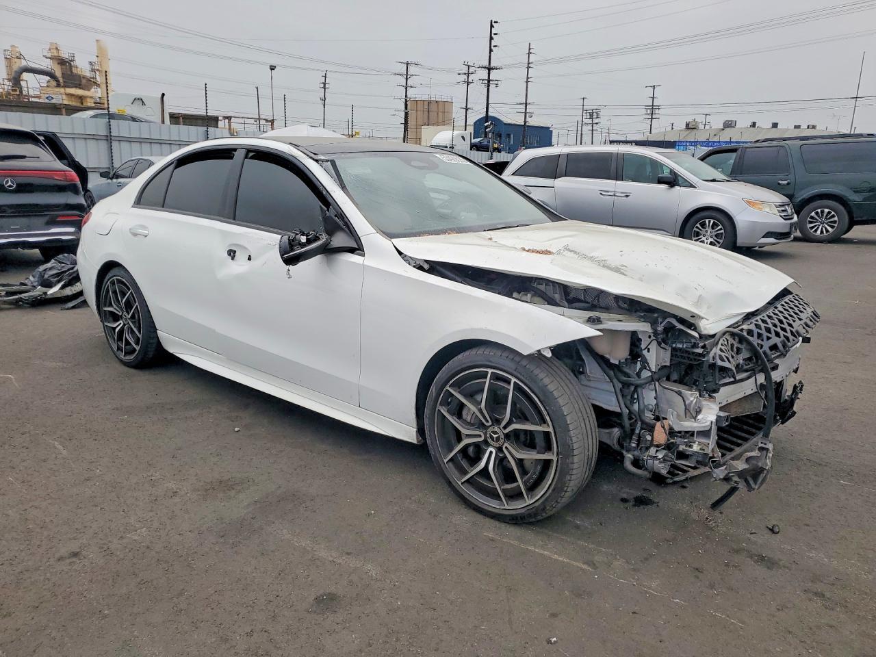2023 Mercedes-Benz C 300 - Image 4