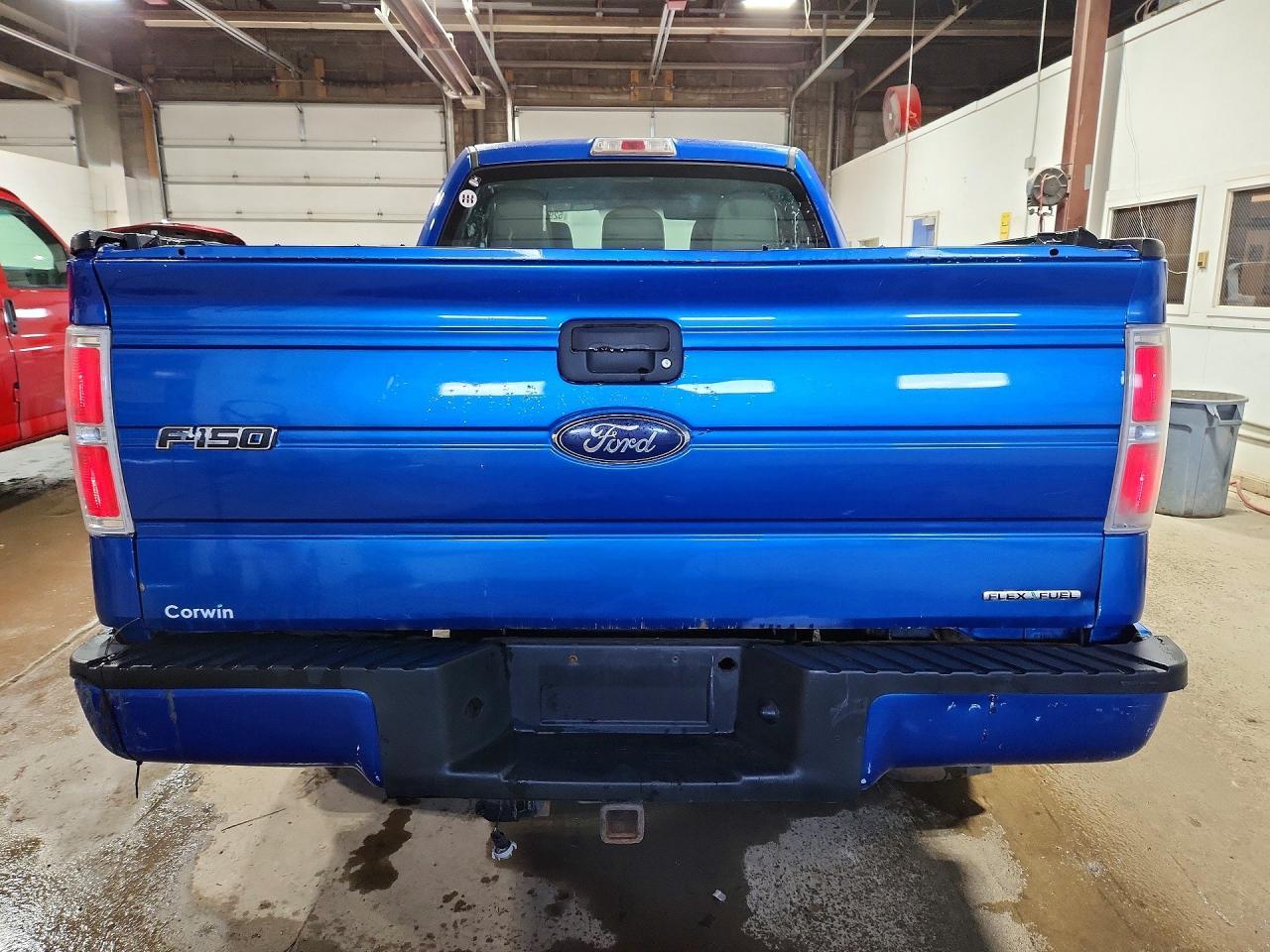 2012 Ford F150 Super Cab - Фото 6