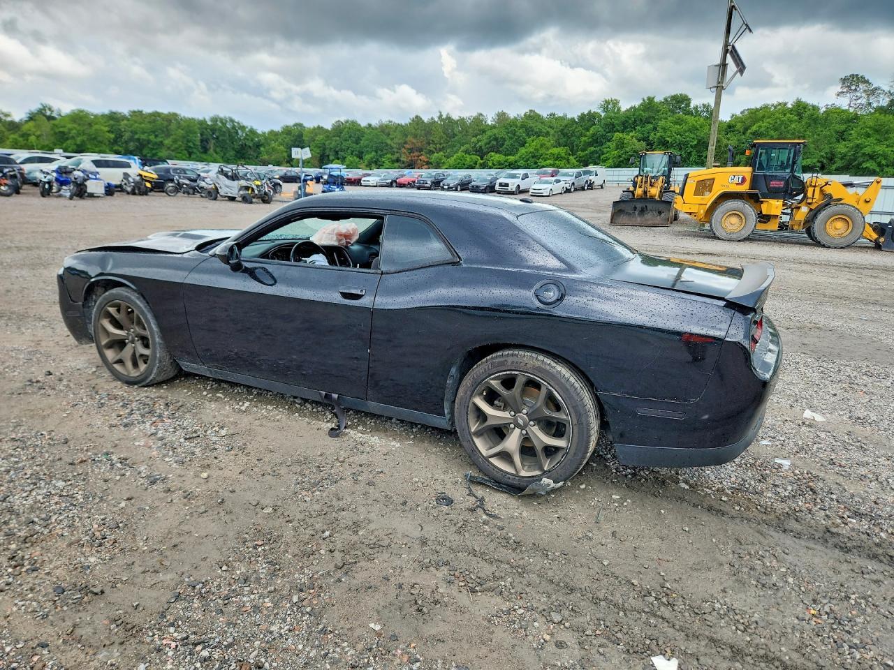 2019 Dodge Challenger - Фото 2