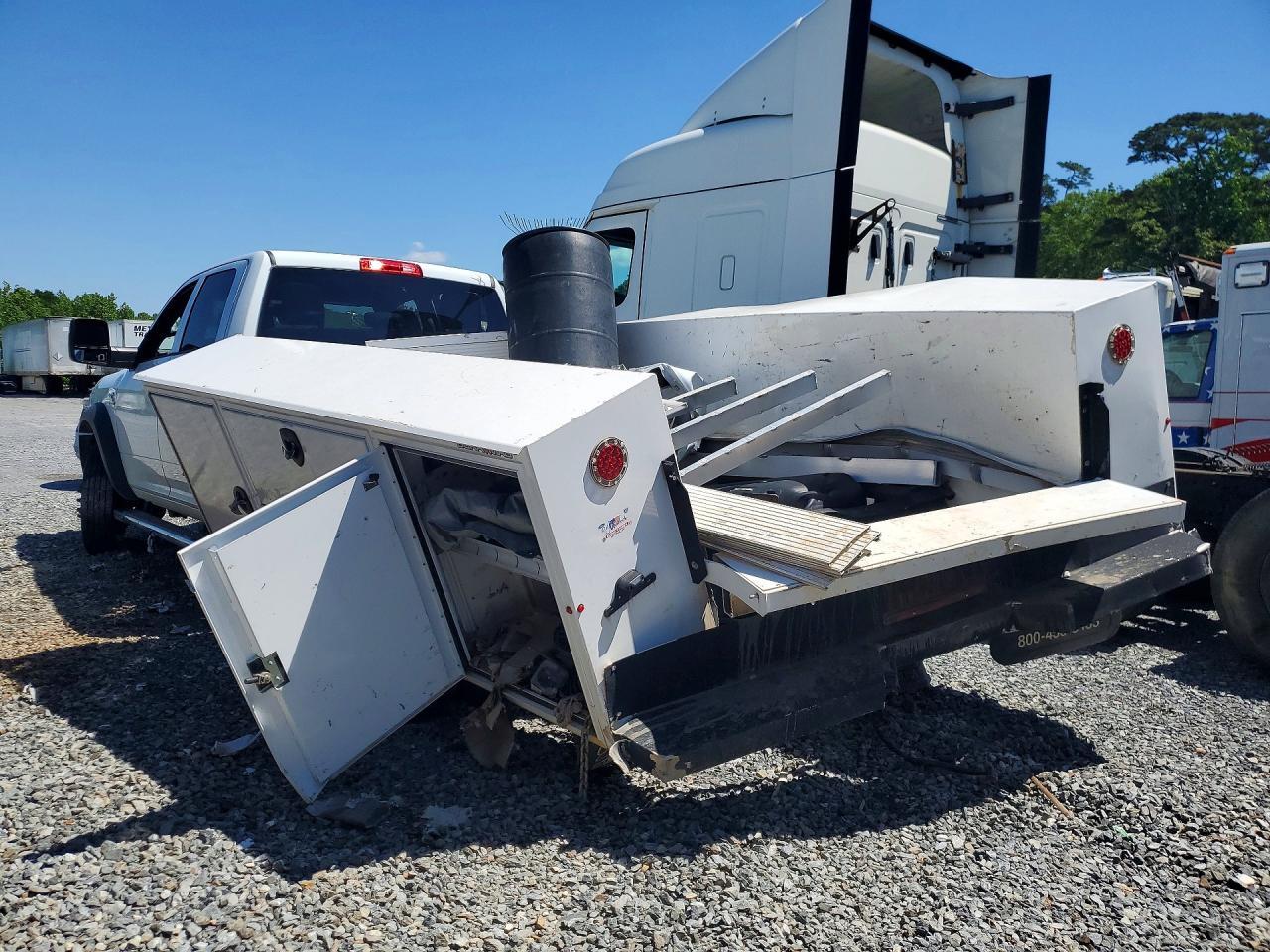 2024 Ram 5500 - Фото 2