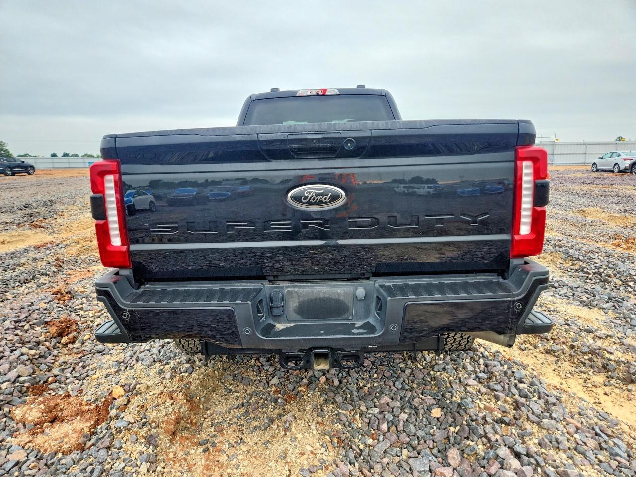 2024 Ford F250 Super Duty - Image 6