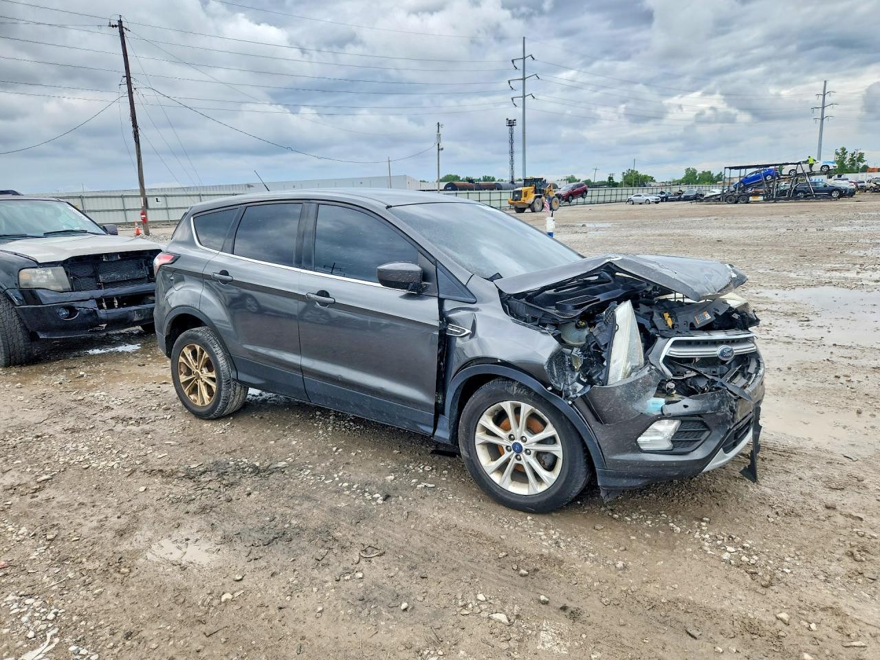 2017 Ford Escape Se - Фото 4