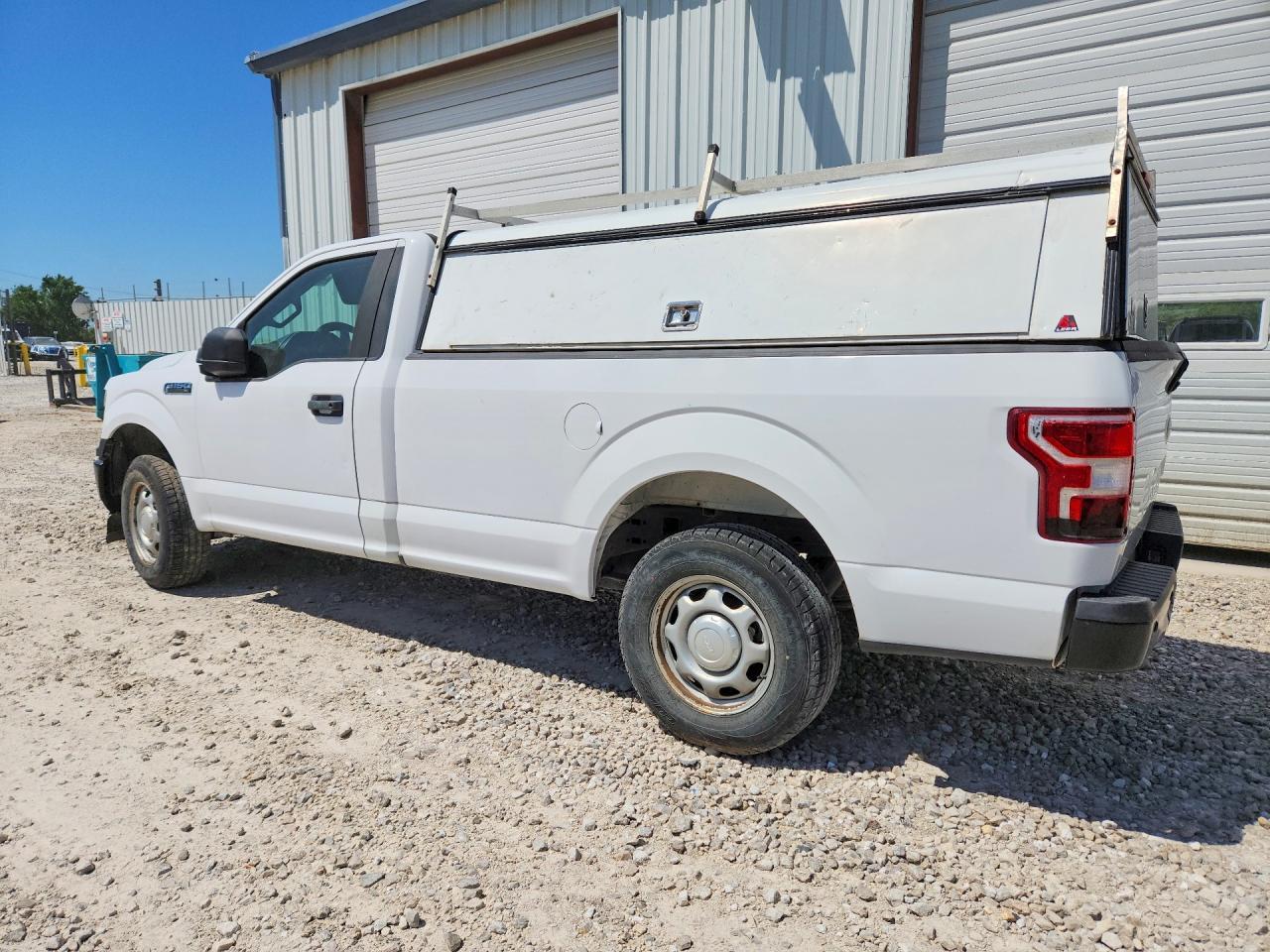 2018 Ford F150 - Фото 2