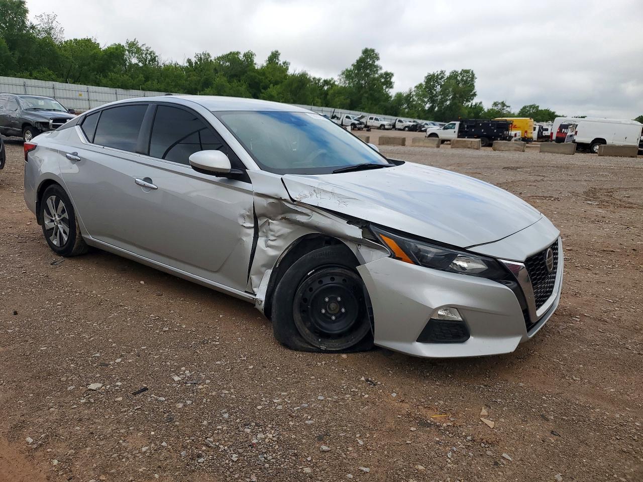 2022 Nissan Altima S - Фото 4