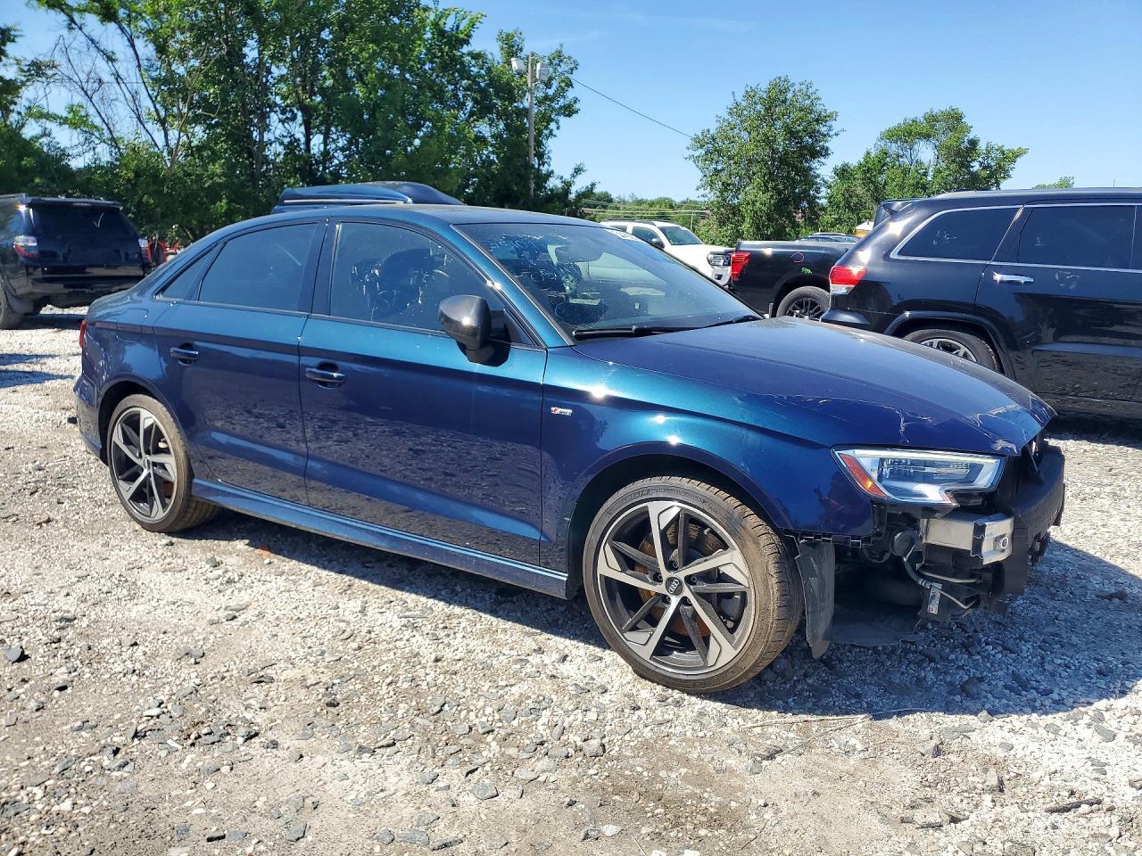 2020 Audi A3 S-Line Premium - Фото 4