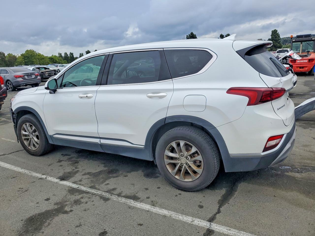 2019 Hyundai Santa Fe Sel 2.4L - Image 2