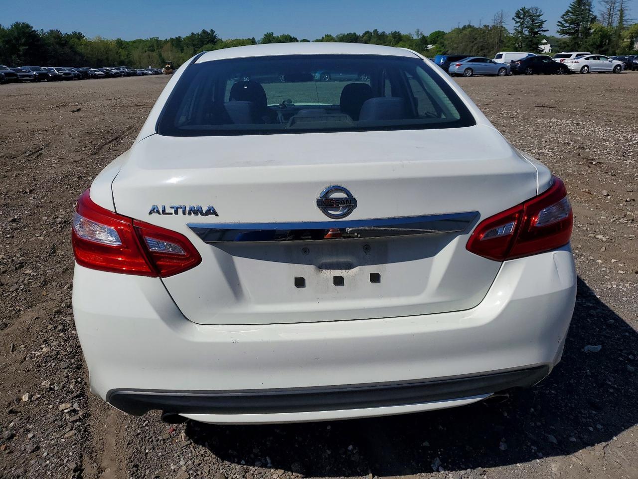 2017 Nissan Altima 2.5 S - Фото 6