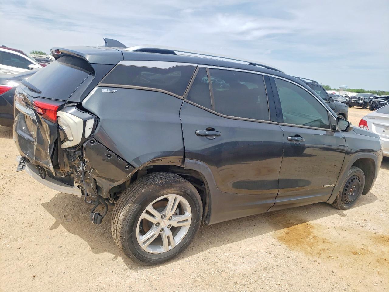 2019 GMC Terrain Slt - Image 3
