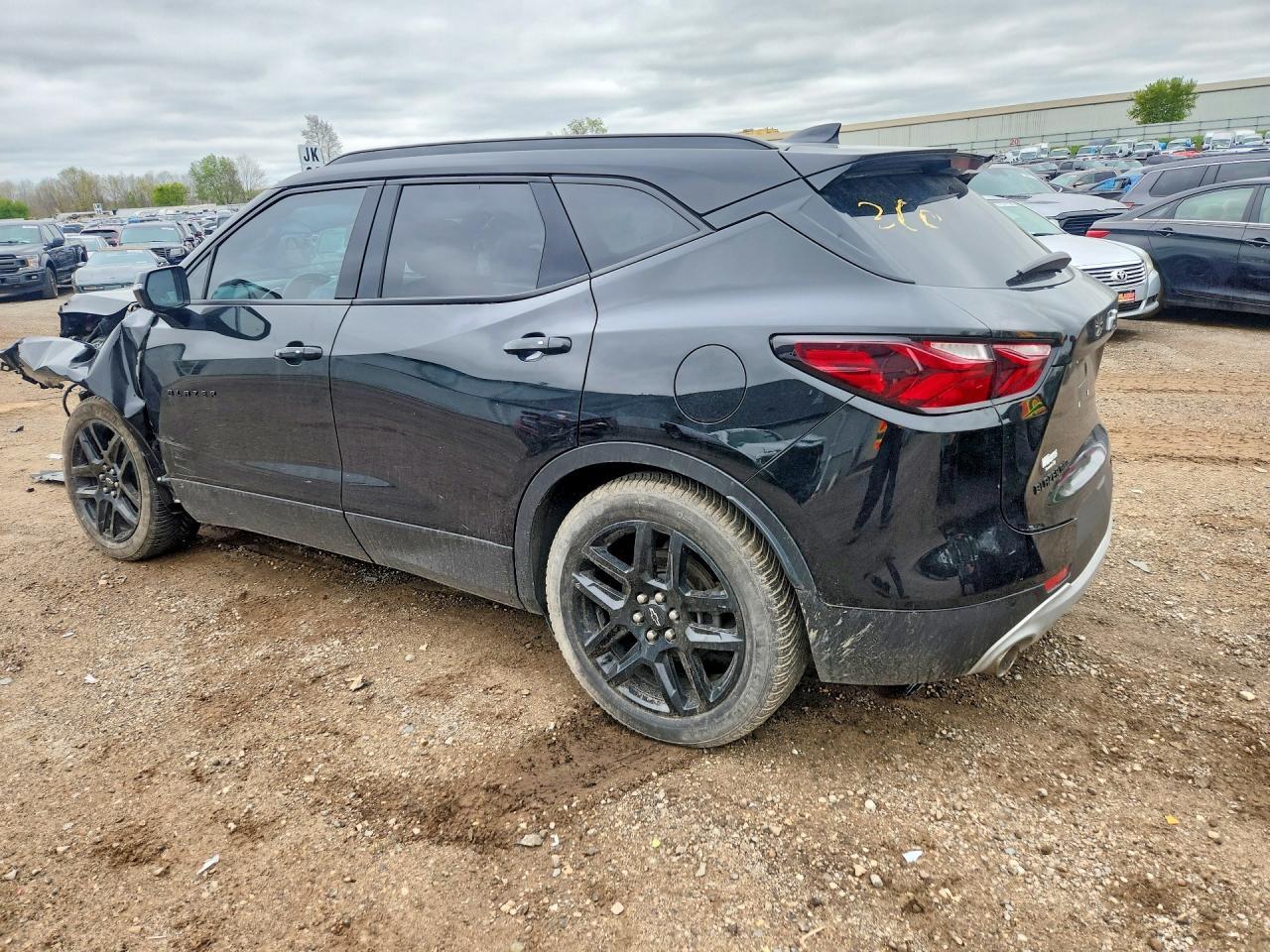 2022 Chevrolet Blazer 3Lt - Фото 2