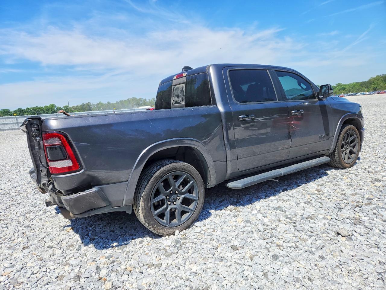 2022 Ram 1500 Laramie - Image 3