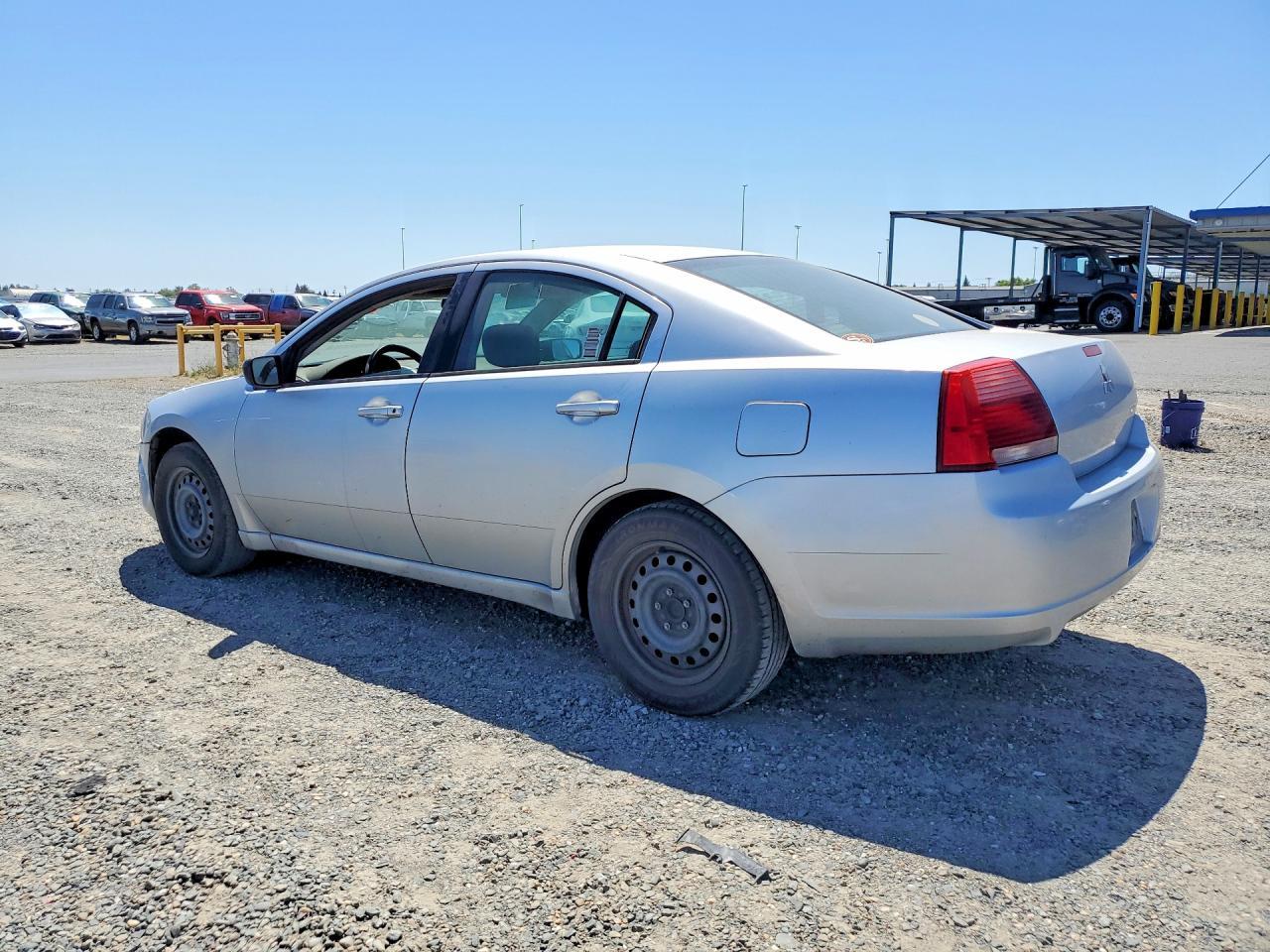 2007 Mitsubishi Galant Es - Фото 2