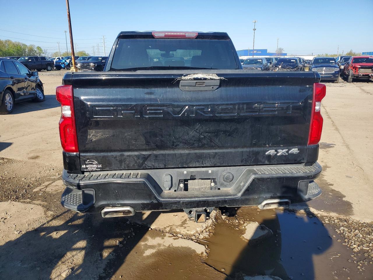 2020 Chevrolet Silverado K1500 Custom - Image 6