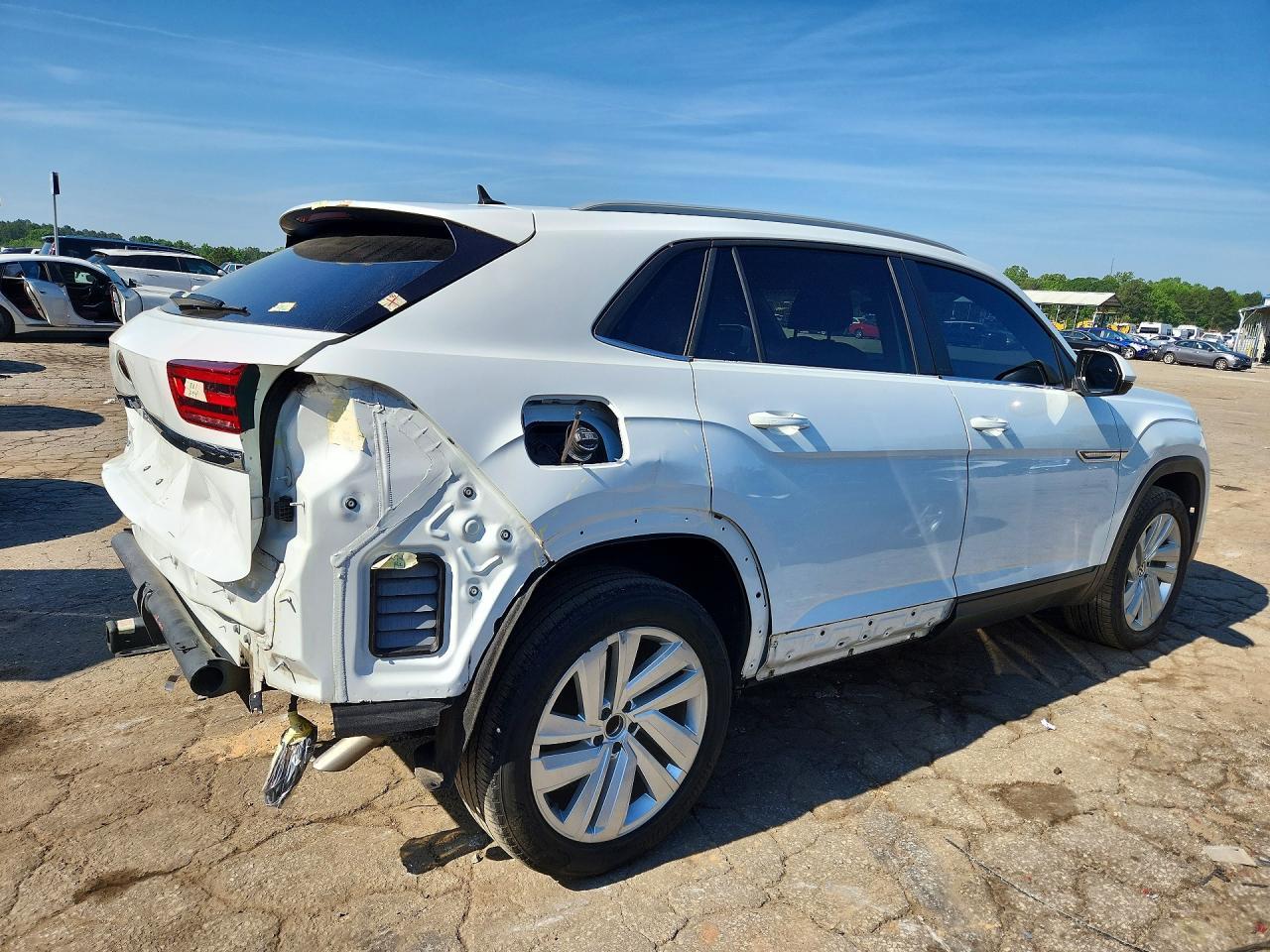 2021 Volkswagen Atlas Cross Sport Se - Фото 3