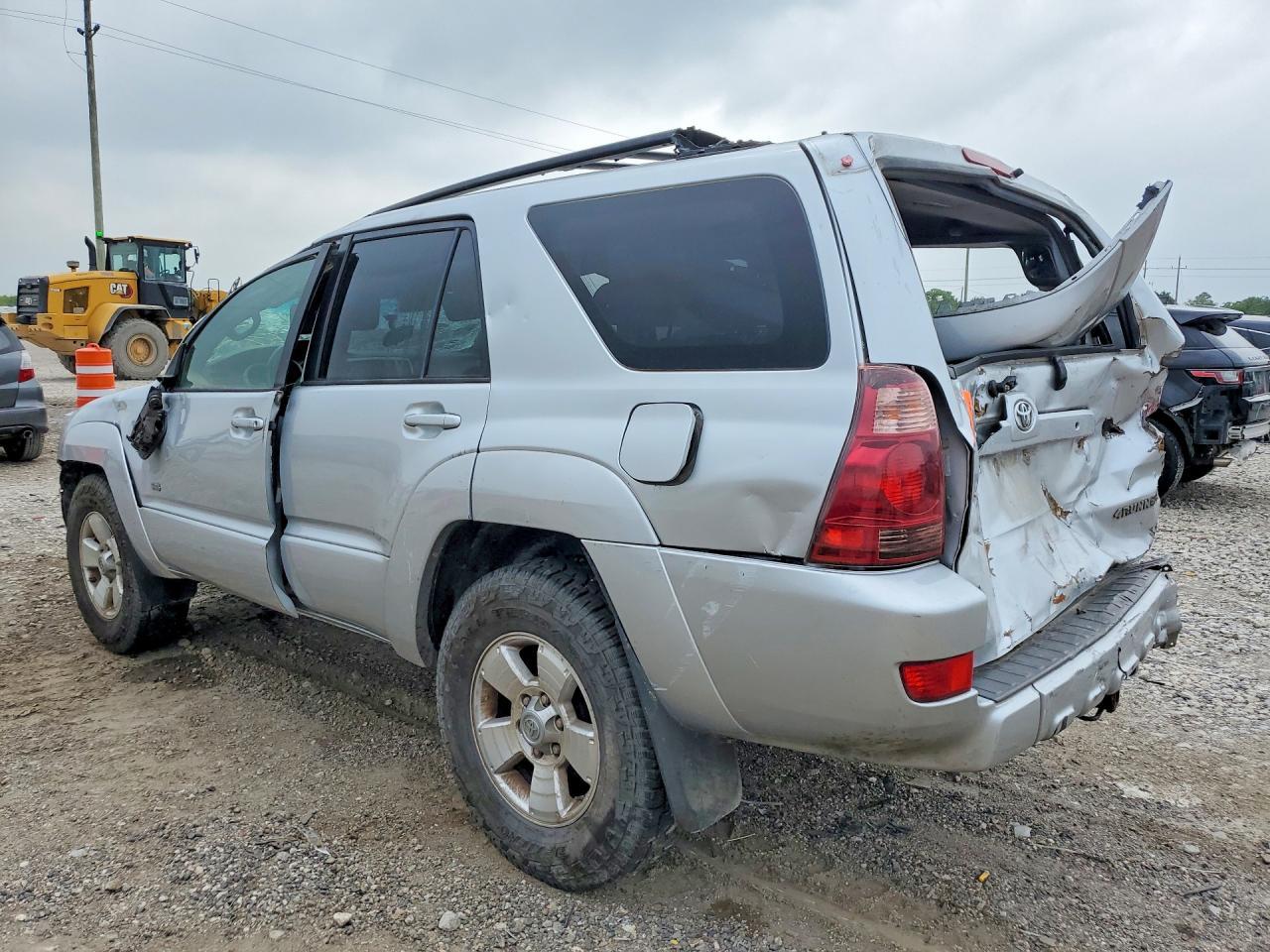 2004 Toyota 4Runner Sr5 - Image 2