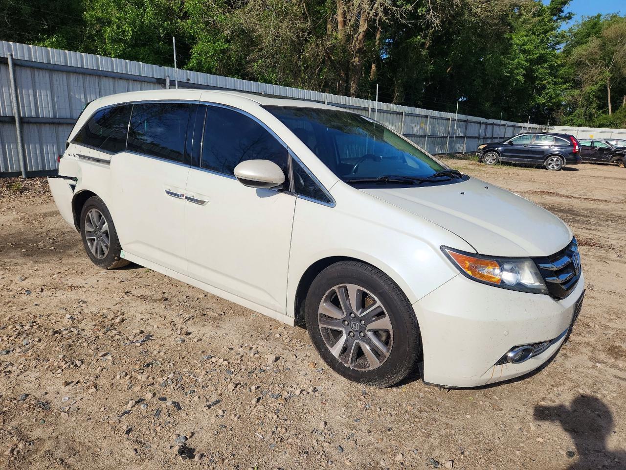 2015 Honda Odyssey Touring - Фото 4