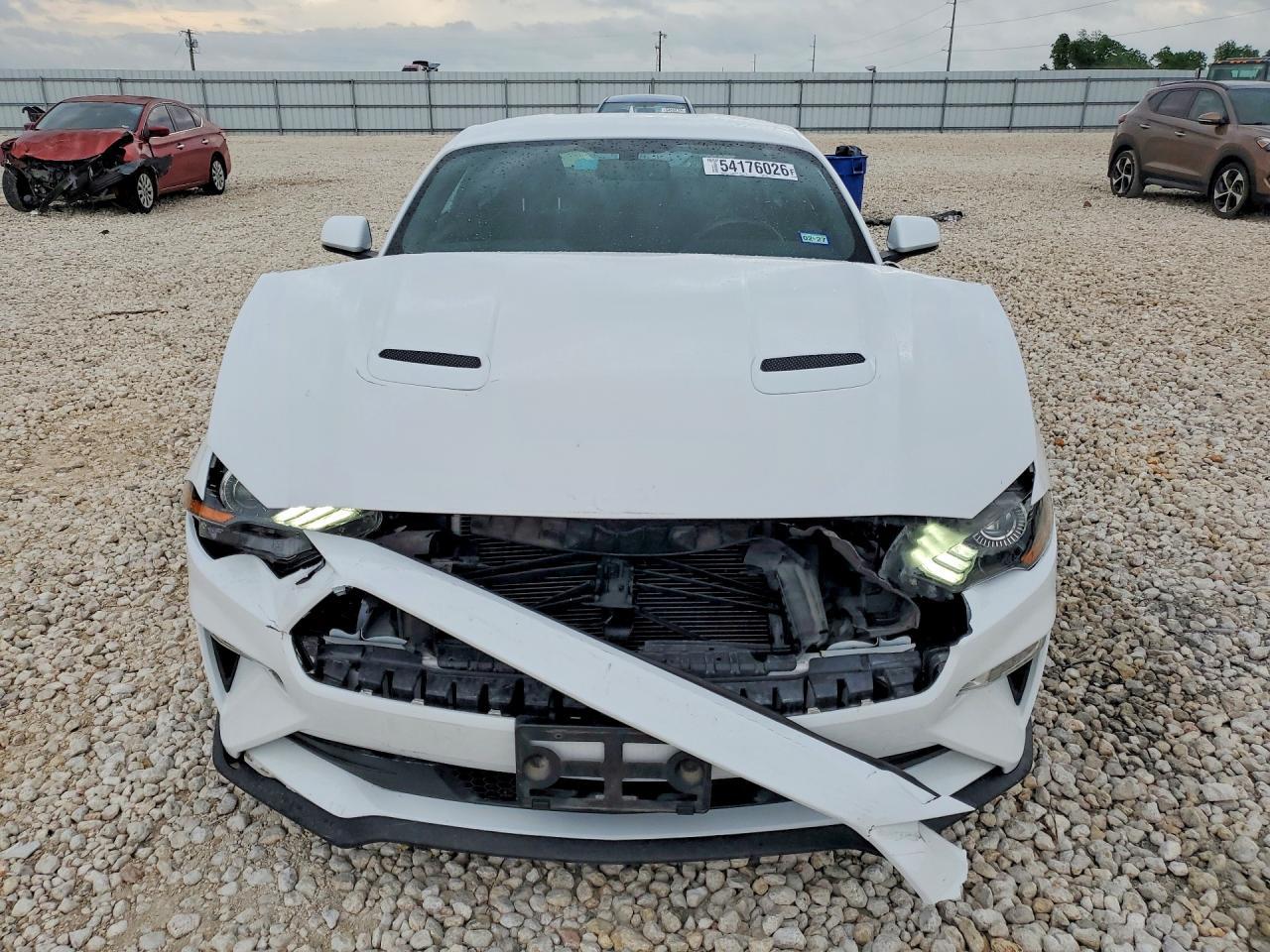 2020 Ford Mustang Gt - Фото 5