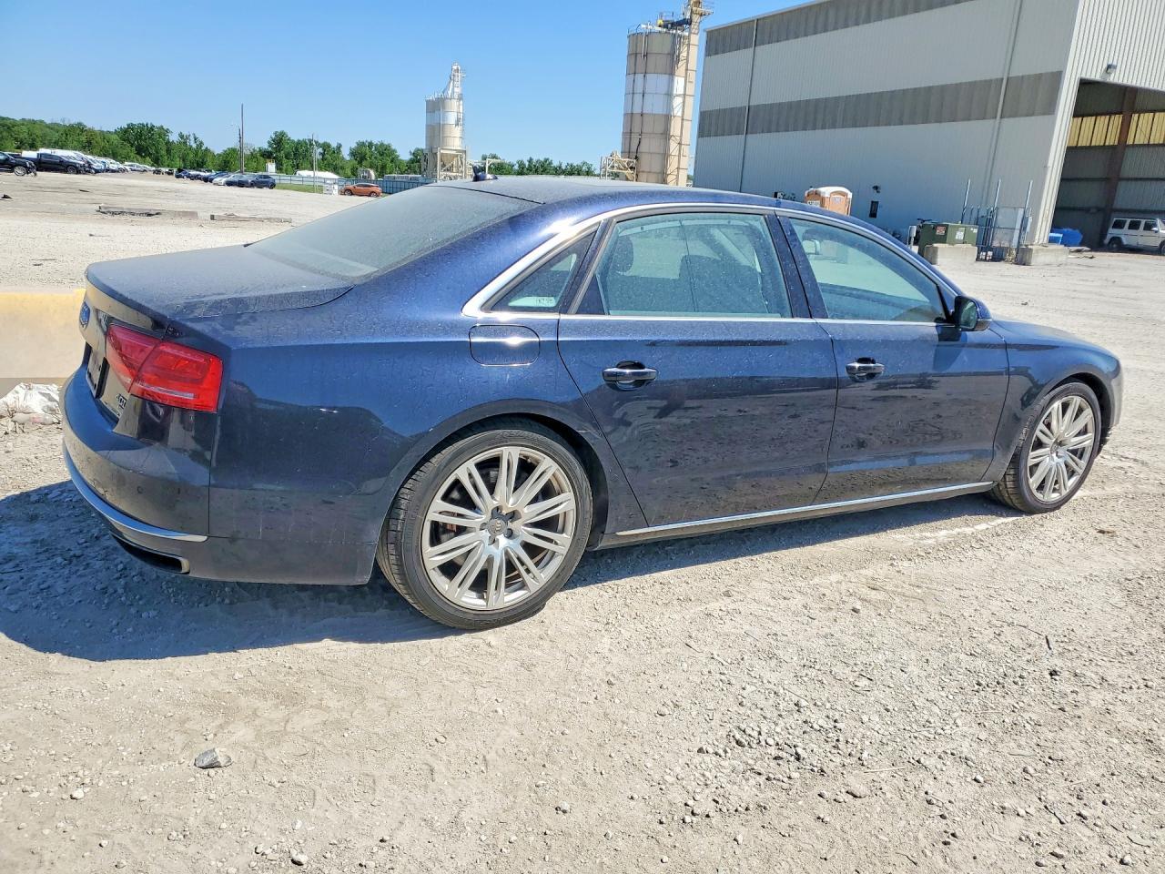 2014 Audi A8 L Quattro - Image 3