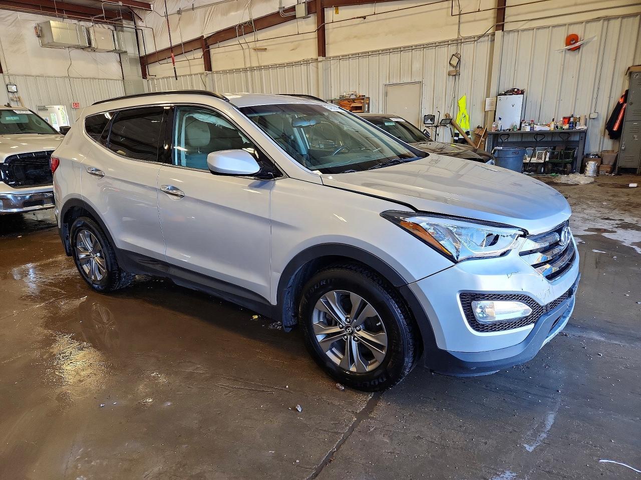 2014 Hyundai Santa Fe Sport 2.4L - Фото 4