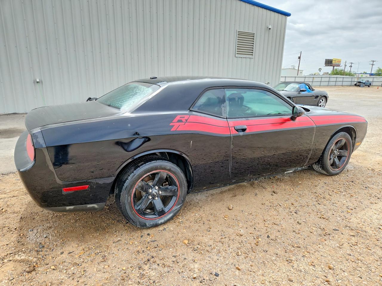 2011 Dodge Challenger - Фото 3