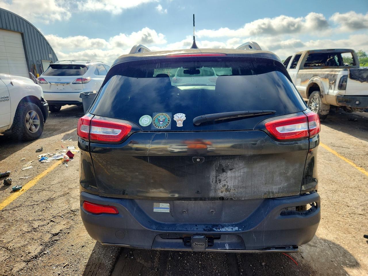 2016 Jeep Cherokee Latitude - Фото 6