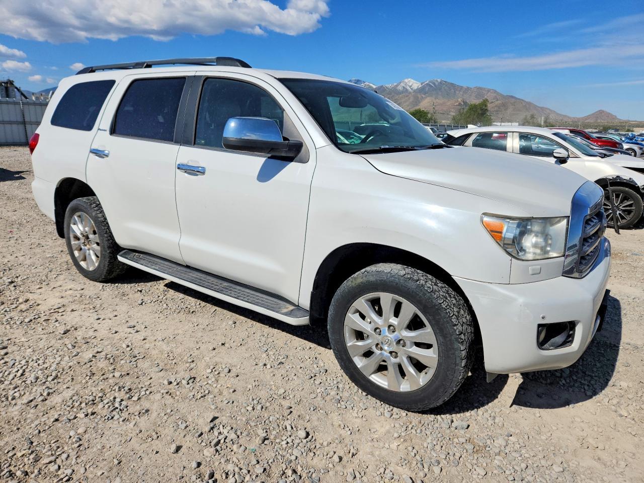 2008 Toyota Sequoia Platinum - Image 4
