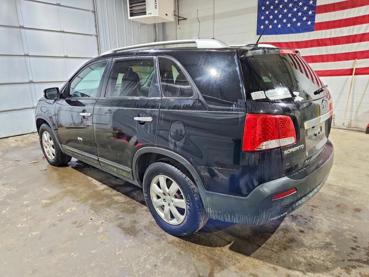 2012 Kia Sorento Lx - Image 2