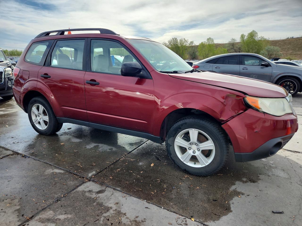 2011 Subaru Forester 2.5X - Фото 4