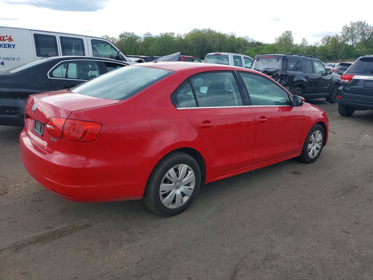 2013 Volkswagen Jetta Se - Image 3
