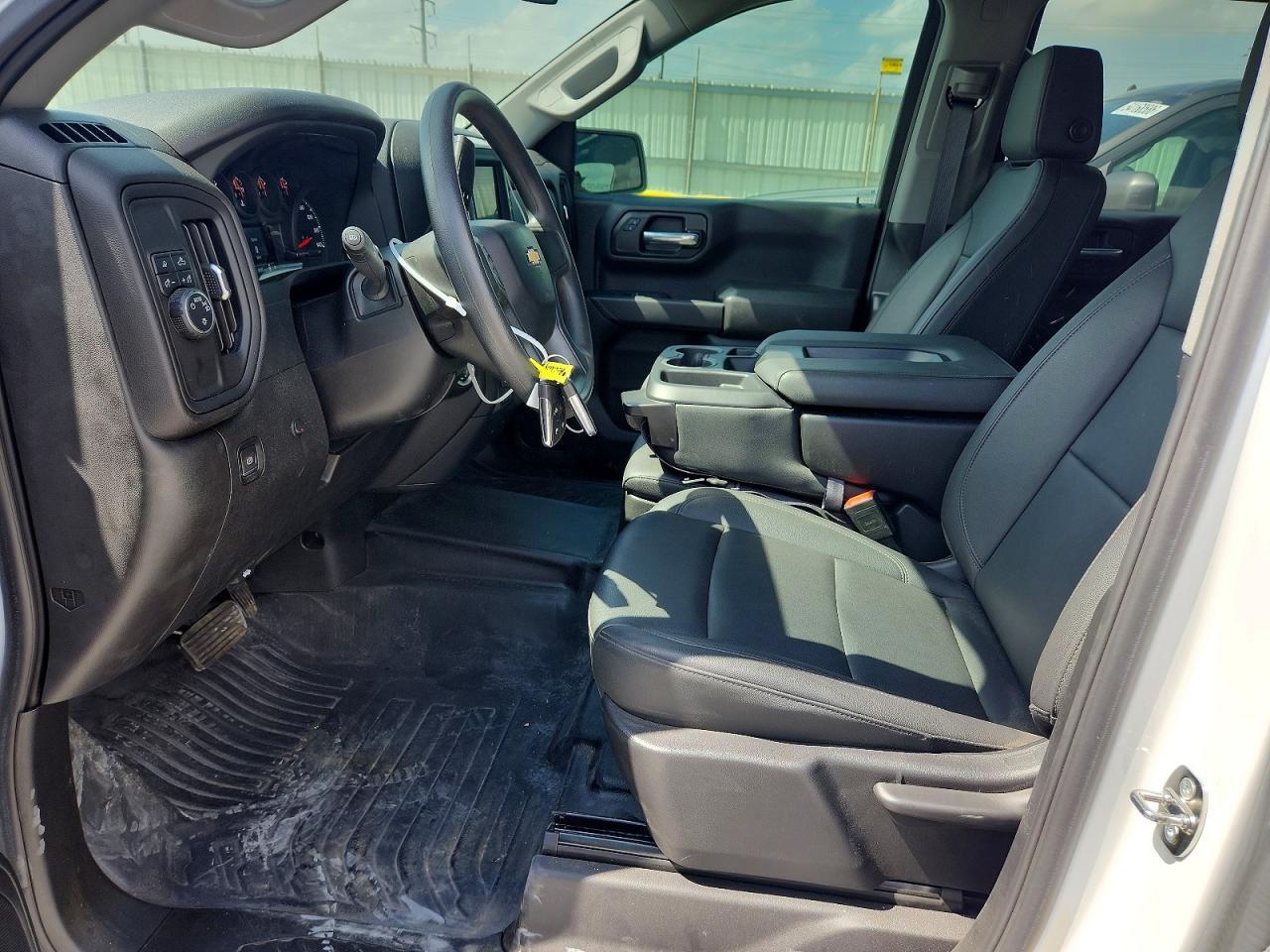 2024 Chevrolet Silverado C1500 - Фото 7