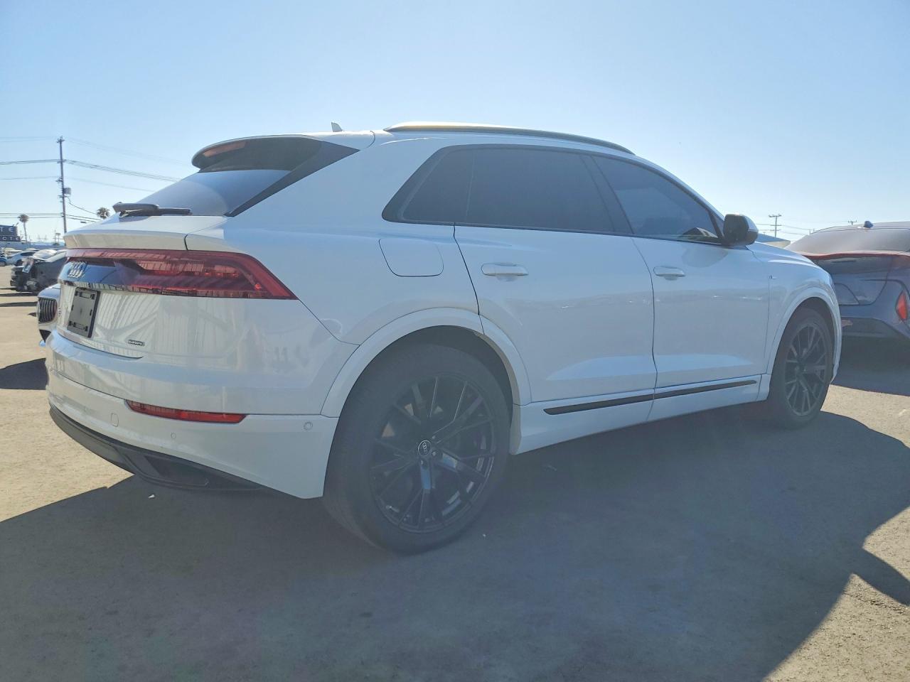 2023 Audi Q8 Prestige - Image 3