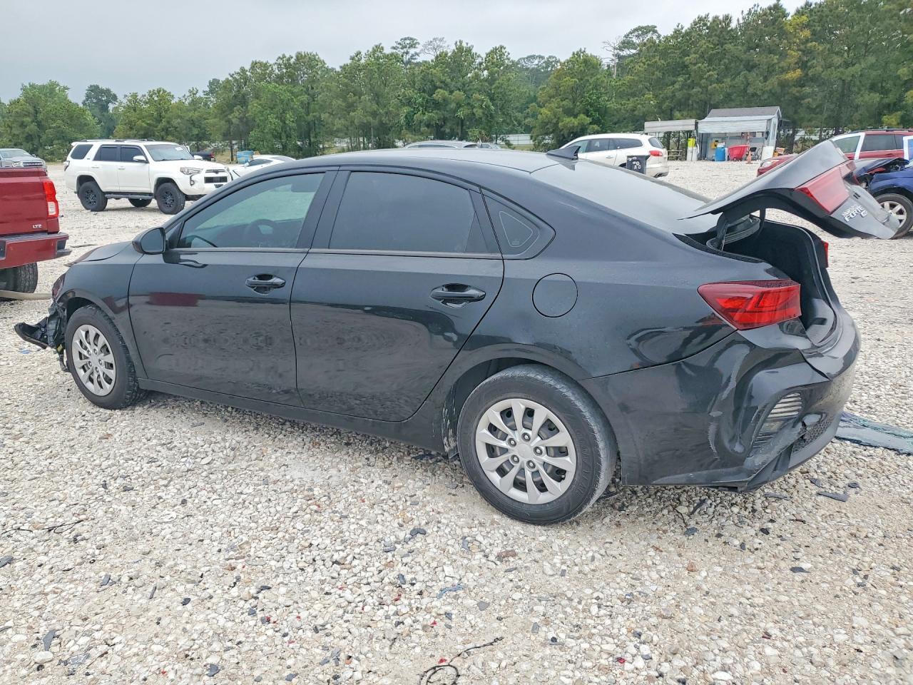 2024 Kia Forte Lx - Image 2