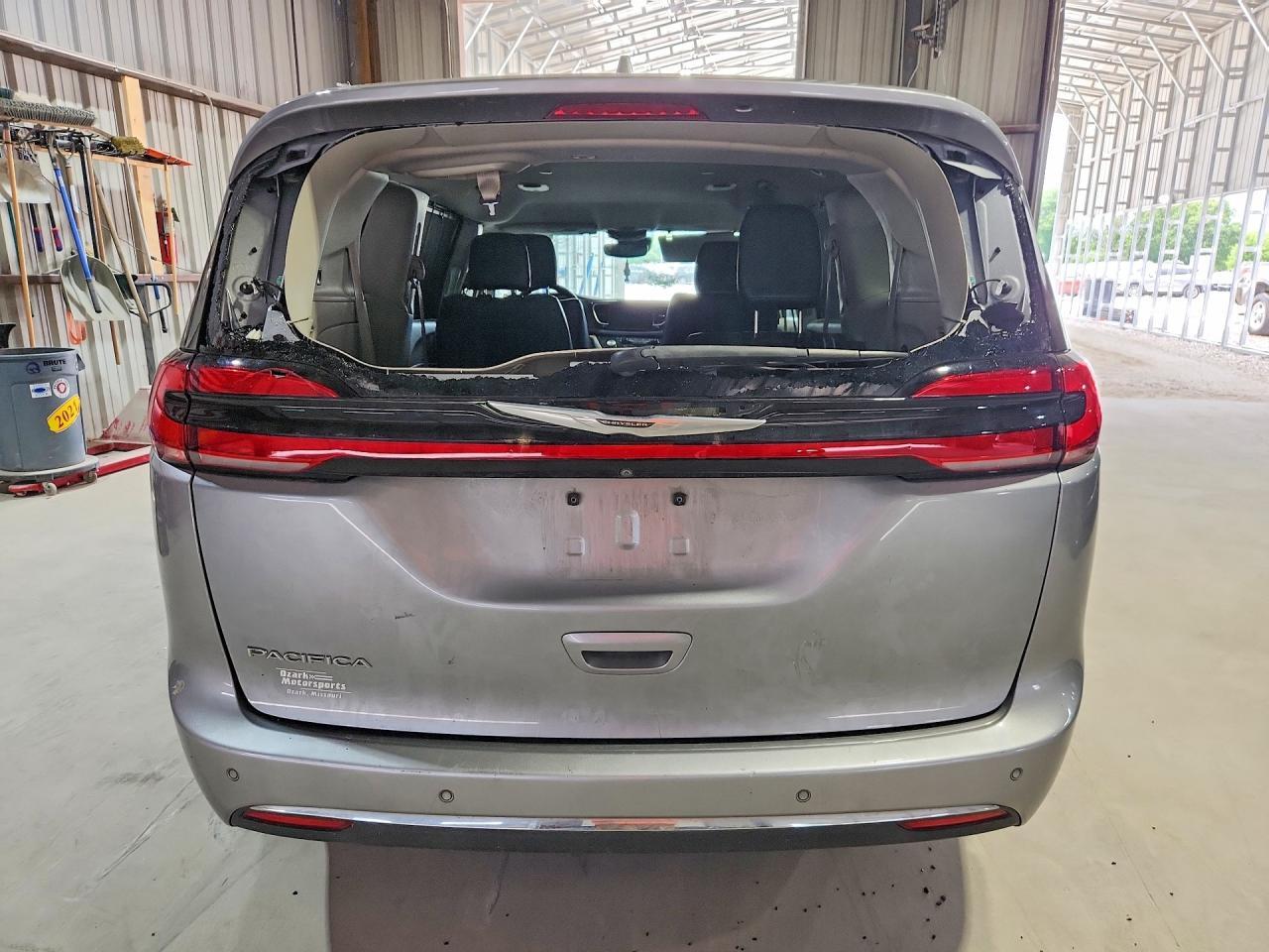 2021 Chrysler Pacifica Touring L - Фото 6