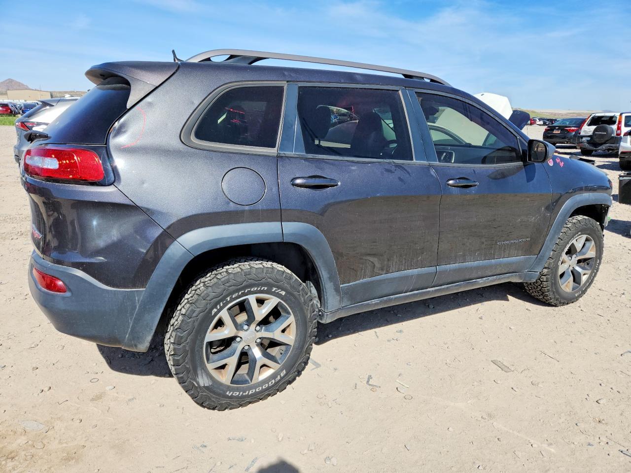 2016 Jeep Cherokee Trailhawk - Фото 3