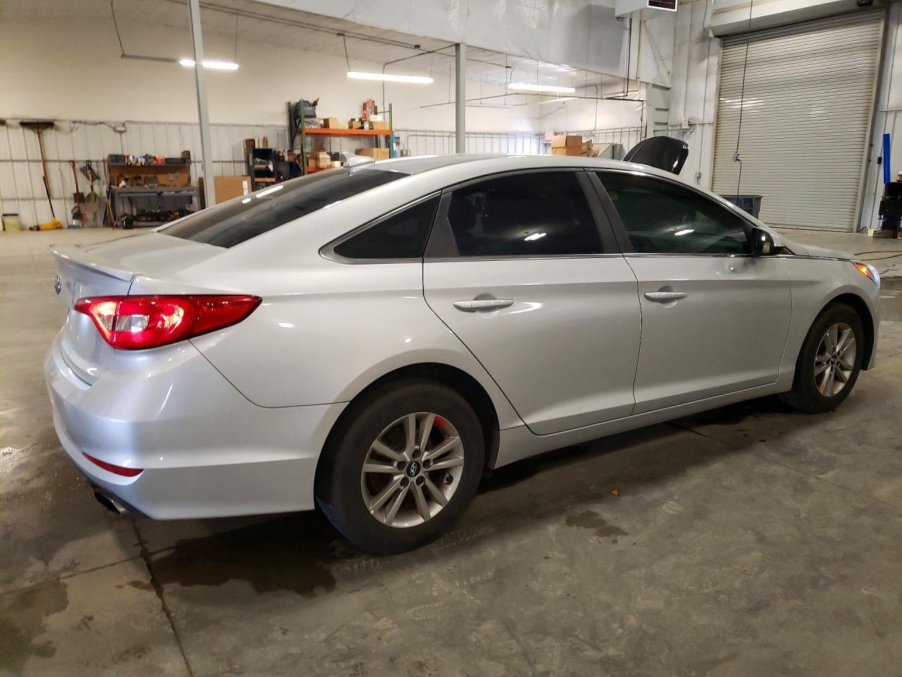 2016 Hyundai Sonata Se - Фото 3