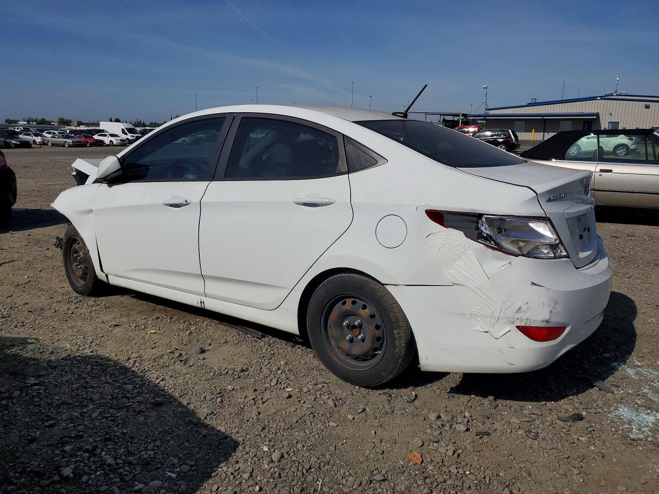 2016 Hyundai Accent Se - Image 2