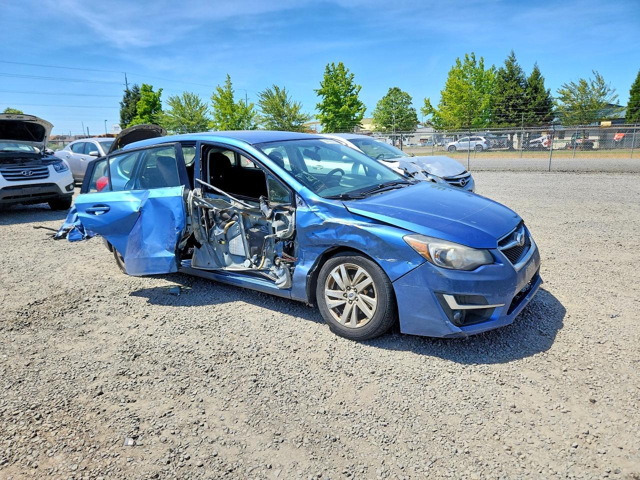 2015 Subaru Impreza Premium - Image 4