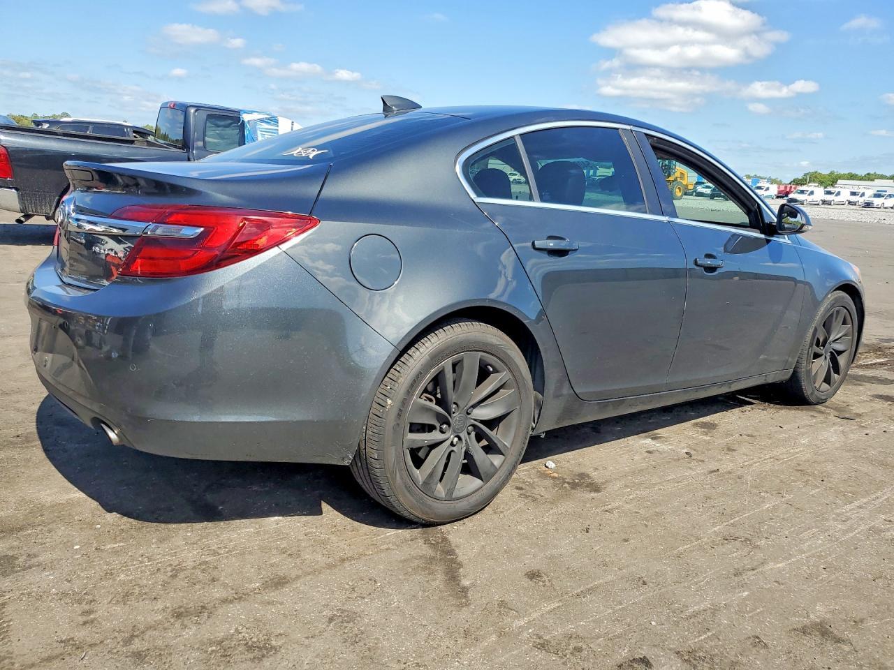 2015 Buick Regal Premium - Фото 3